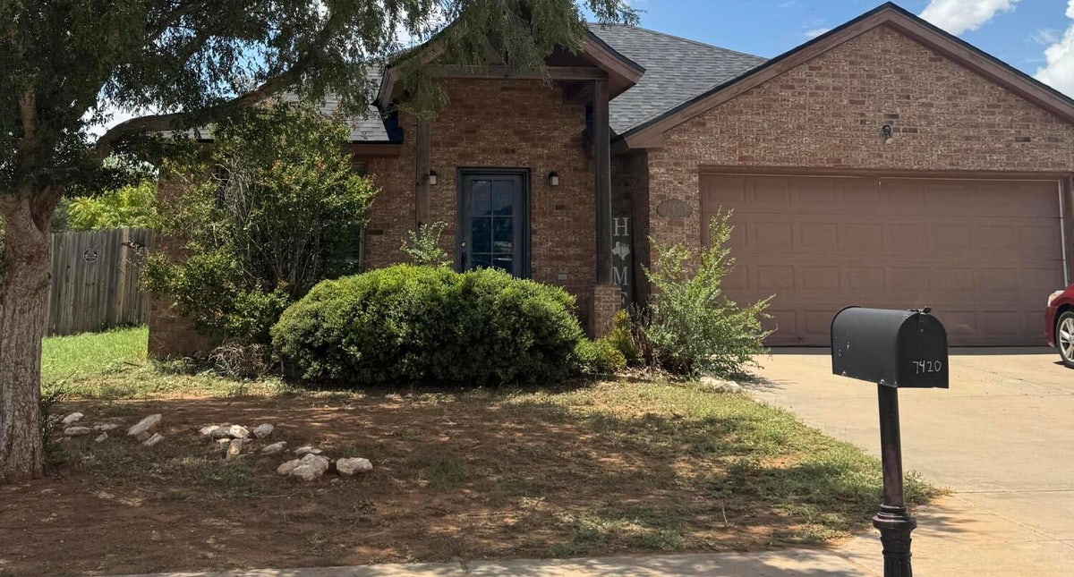 Front exterior of 7420 Ivory Avenue in Lubbock